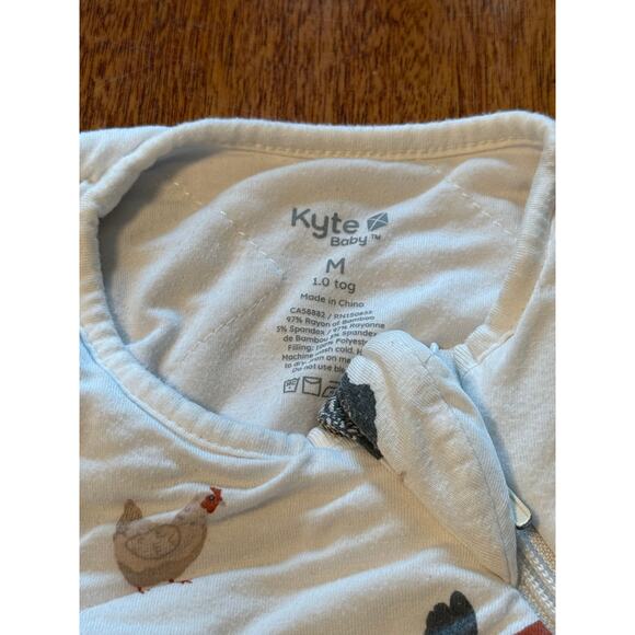 Kyte Baby 1.0 TOG Medium Sleep Sack - chicken print! - Picture 2 of 2